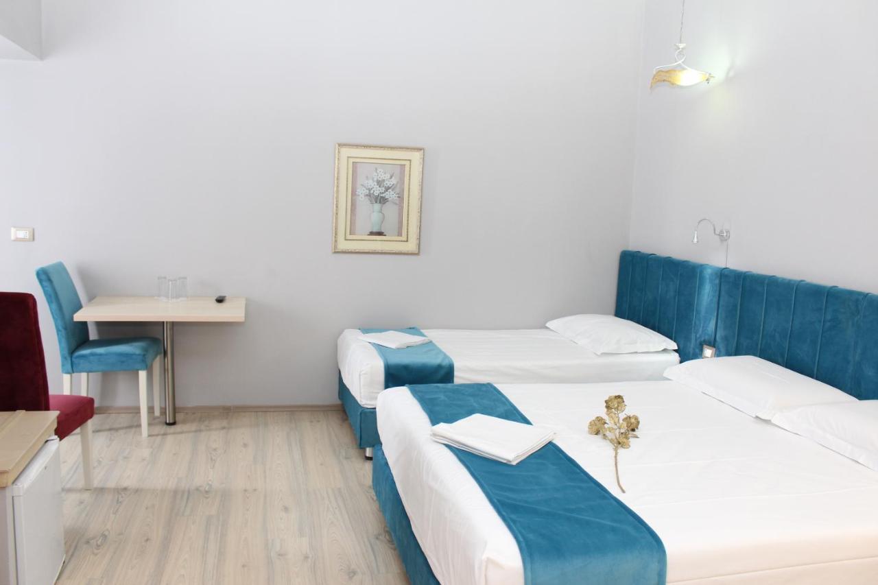 Theranda Boutique Hotel 3*